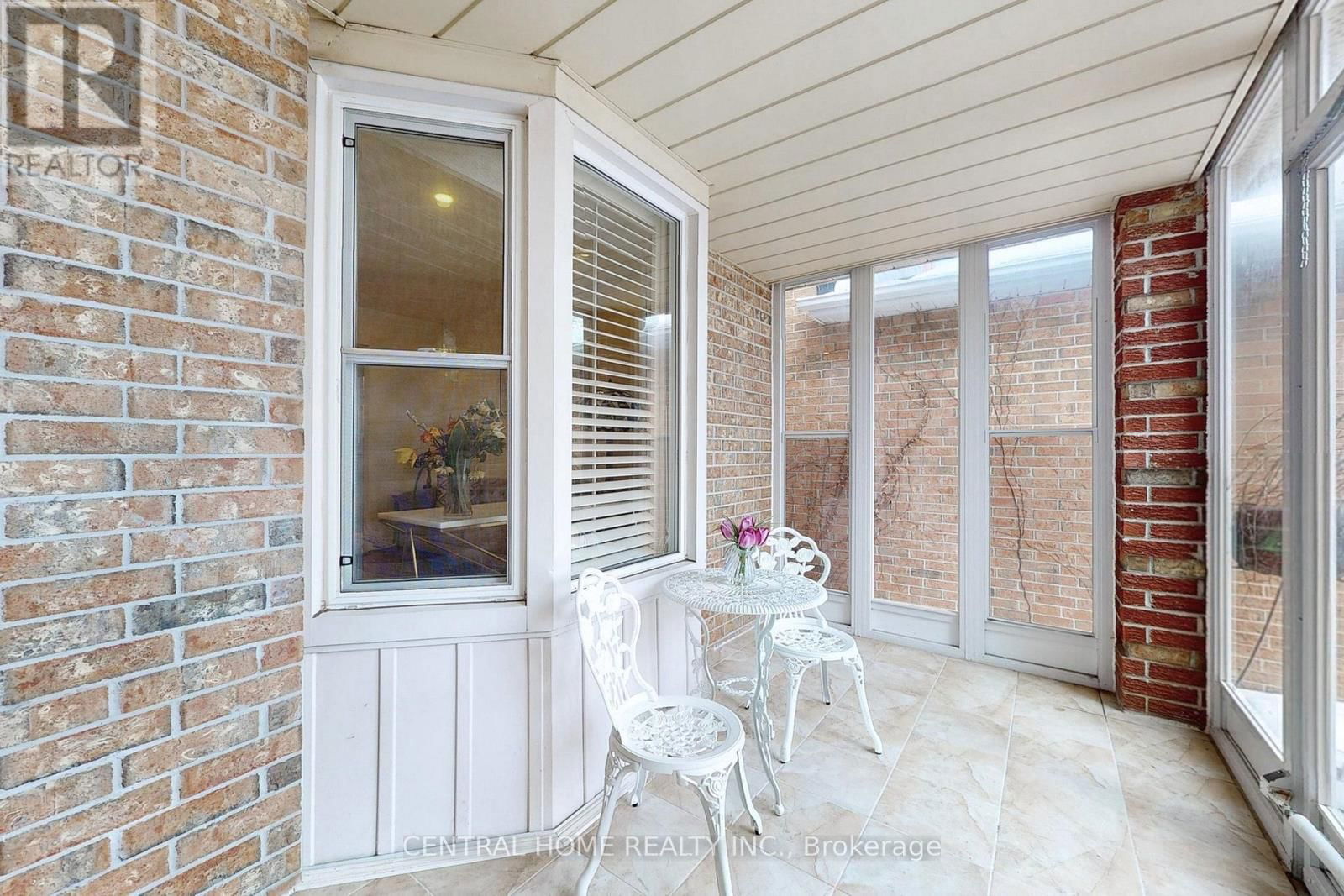 23 HEATHERTON WAY Image 3
