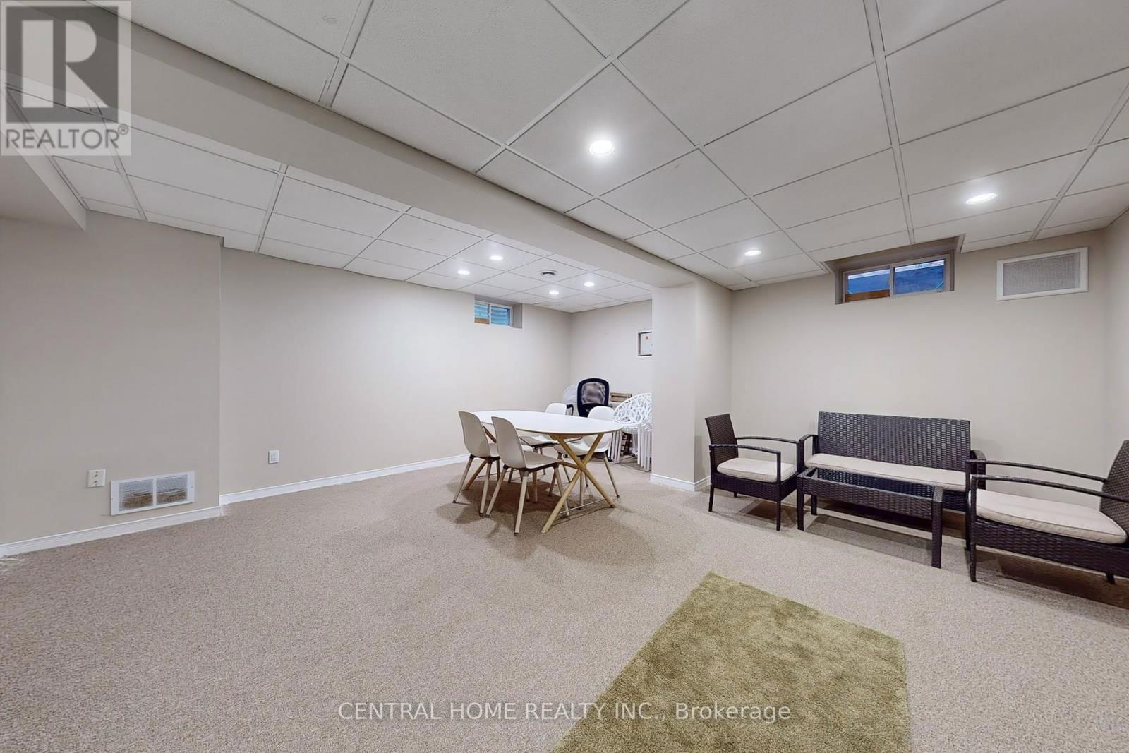 23 HEATHERTON WAY Image 41