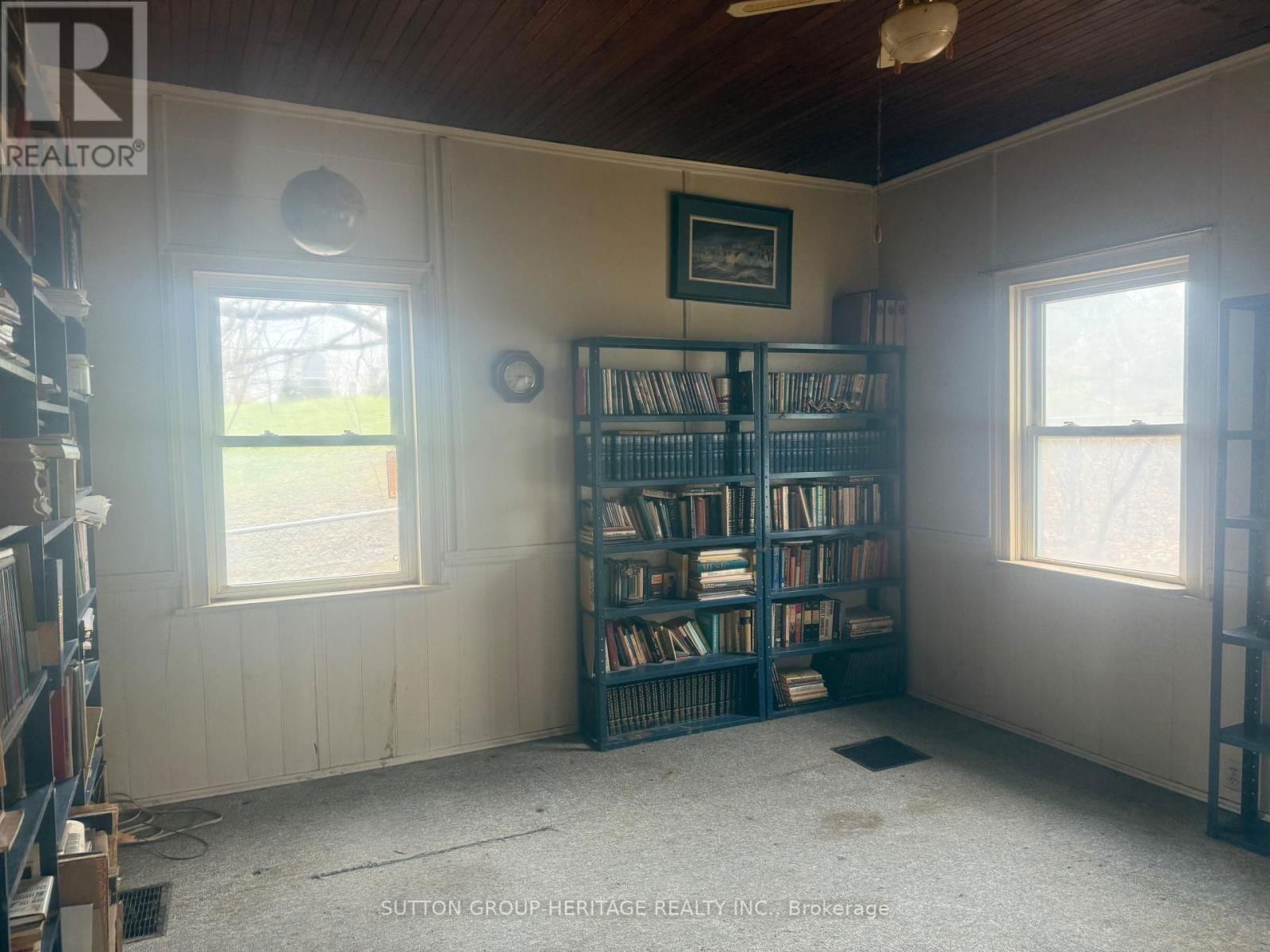 131 CEMETERY ROAD Image 10