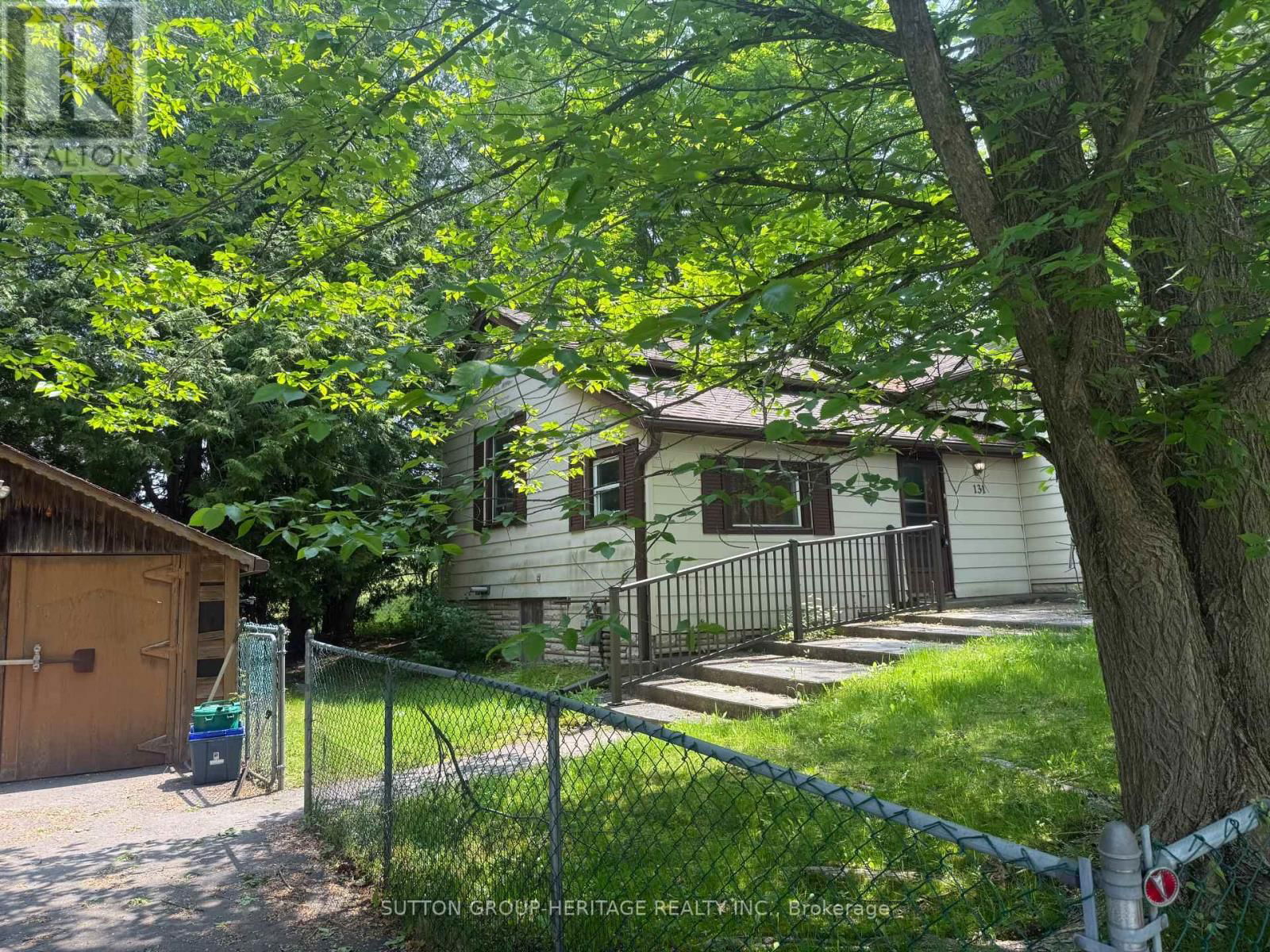 131 CEMETERY ROAD Image 2