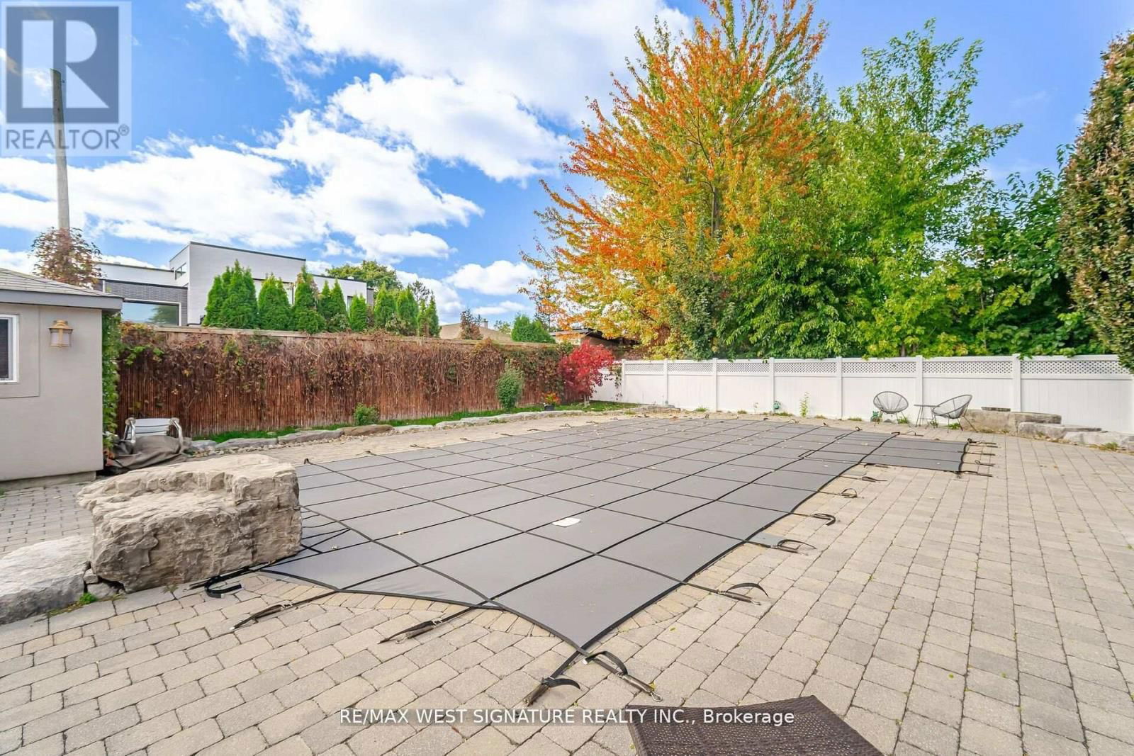 12 GOSLING ROAD Image 35