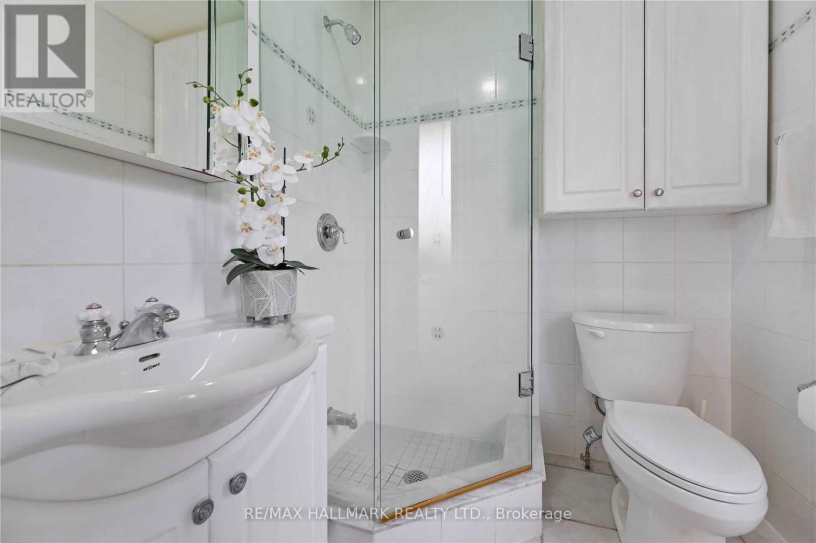 16 CAVALIER CRESCENT Image 18