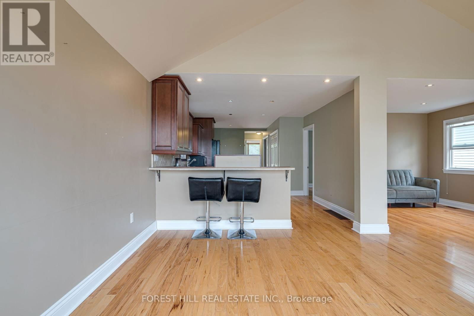 40 CONNOR DRIVE Image 15