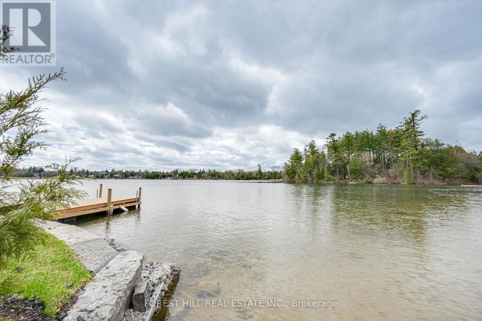 40 CONNOR DRIVE Image 32