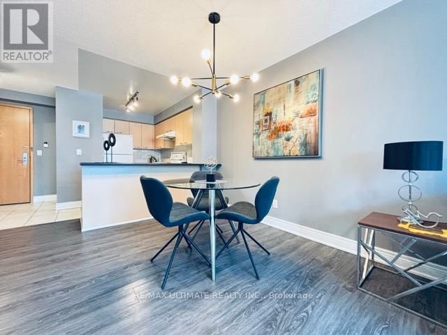 512 - 48 SUNCREST BOULEVARD Image 12