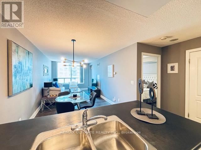 512 - 48 SUNCREST BOULEVARD Image 21
