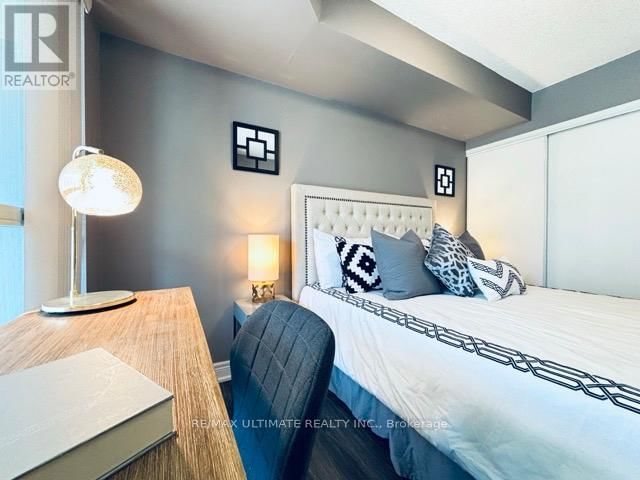 512 - 48 SUNCREST BOULEVARD Image 26