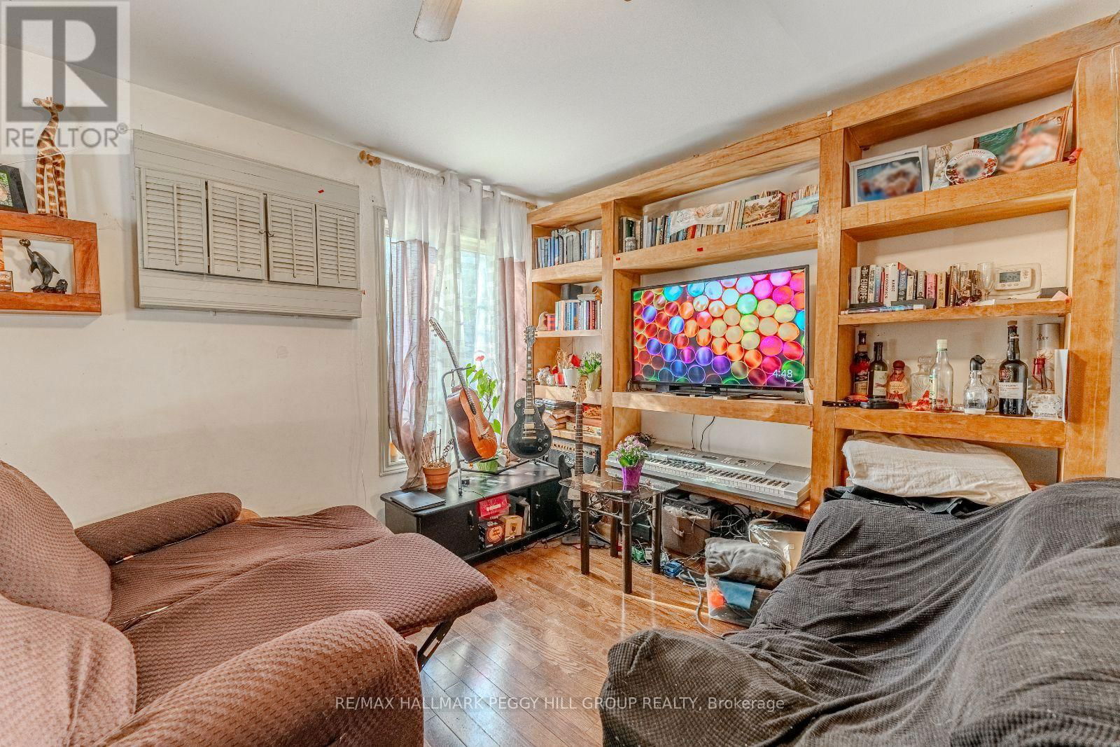 2203 MARGS LANE Image 4