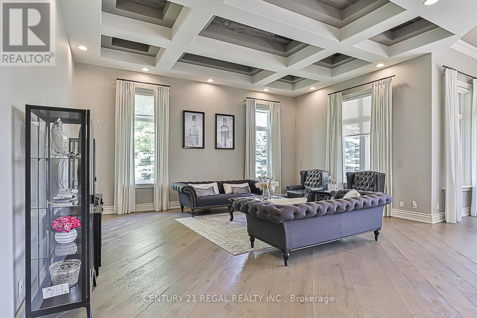 16 LAKE WOODS DRIVE Image 13