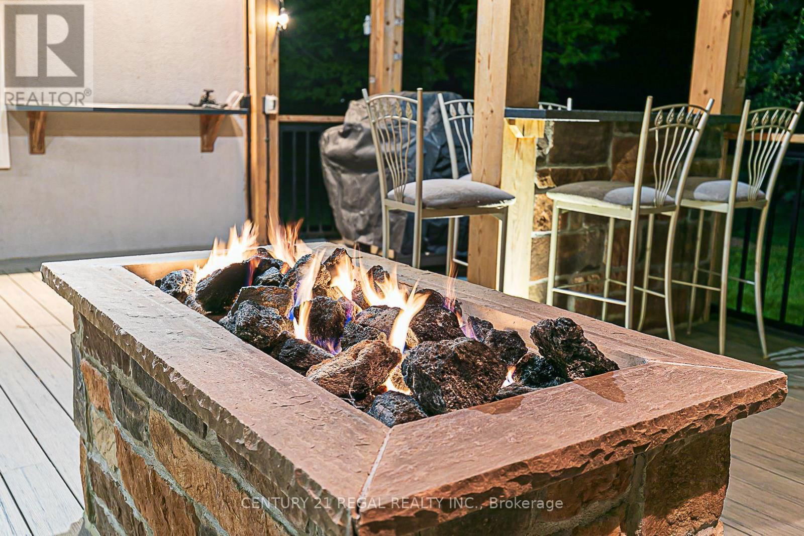 16 LAKE WOODS DRIVE Image 25