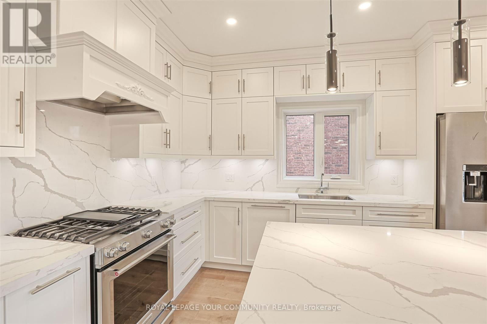 78 GRACEDALE DRIVE Image 26