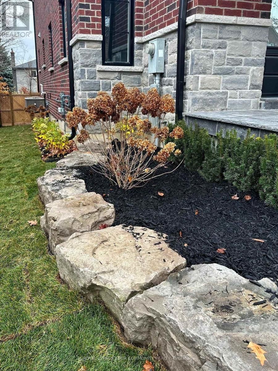 78 GRACEDALE DRIVE Image 4