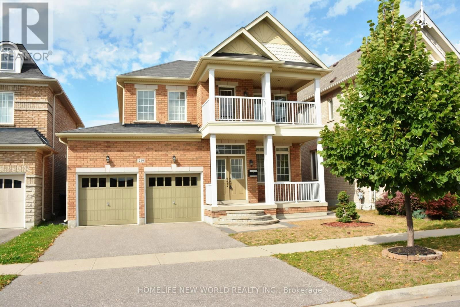 219 SMOOTHWATER TERRACE Image 1