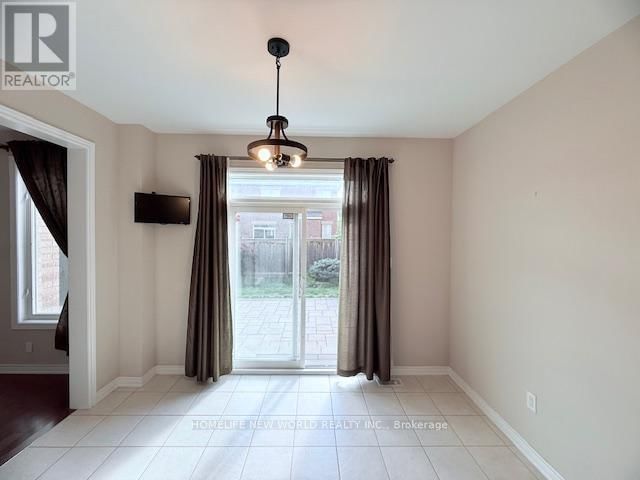 219 SMOOTHWATER TERRACE Image 13