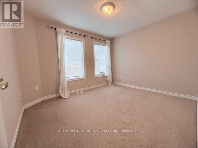 219 SMOOTHWATER TERRACE Image 28