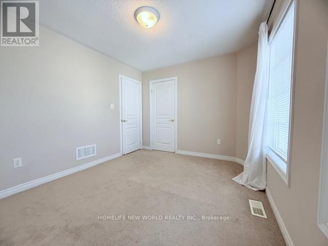 219 SMOOTHWATER TERRACE Image 29
