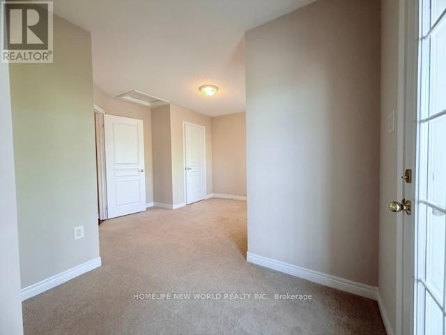 219 SMOOTHWATER TERRACE Image 31