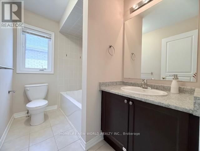 219 SMOOTHWATER TERRACE Image 32