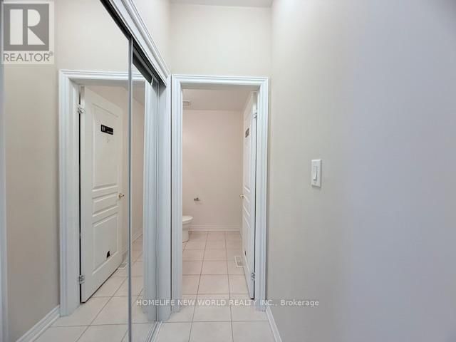 219 SMOOTHWATER TERRACE Image 35