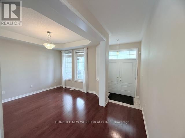 219 SMOOTHWATER TERRACE Image 6