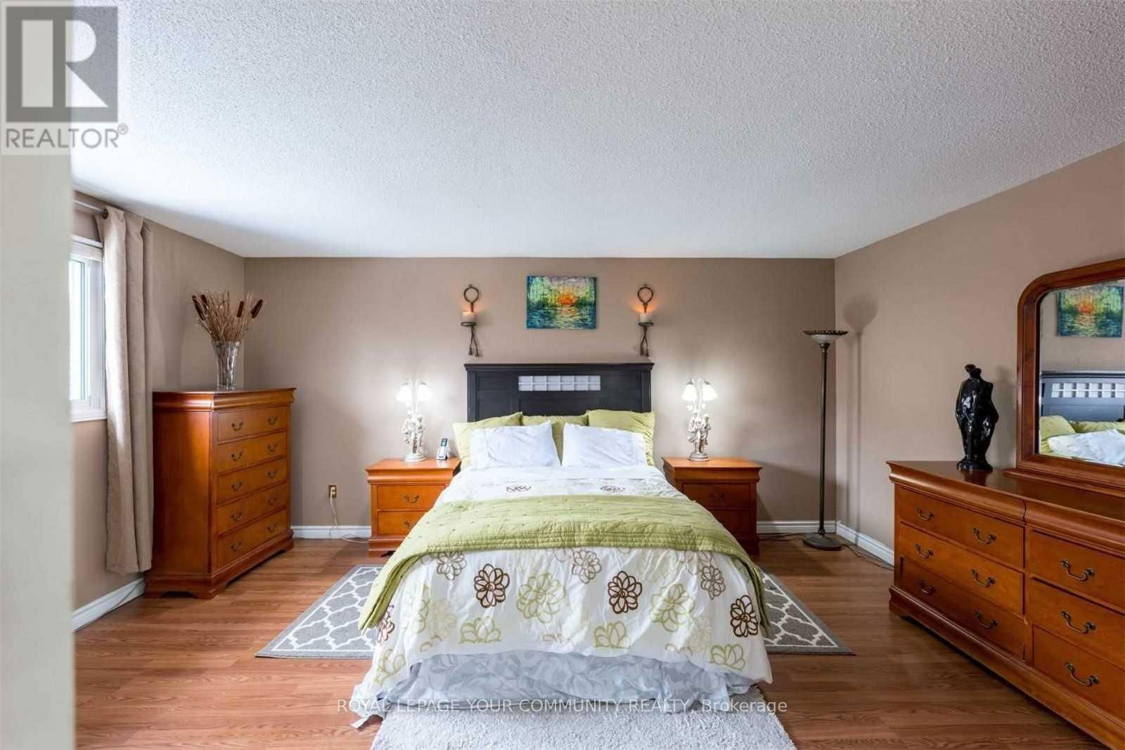 770 LESLIE VALLEY DRIVE Image 12
