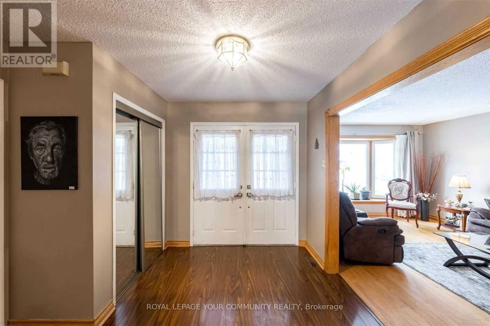 770 LESLIE VALLEY DRIVE Image 3
