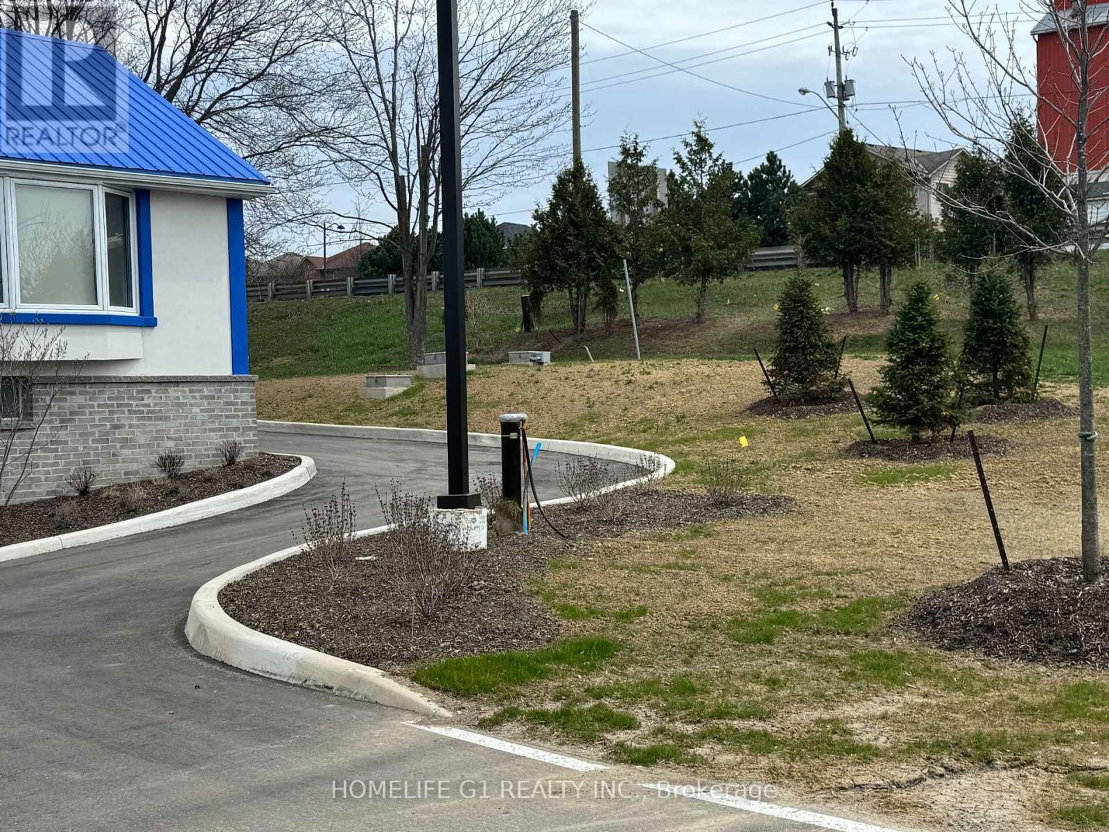 1003 20TH SIDEROAD Image 2