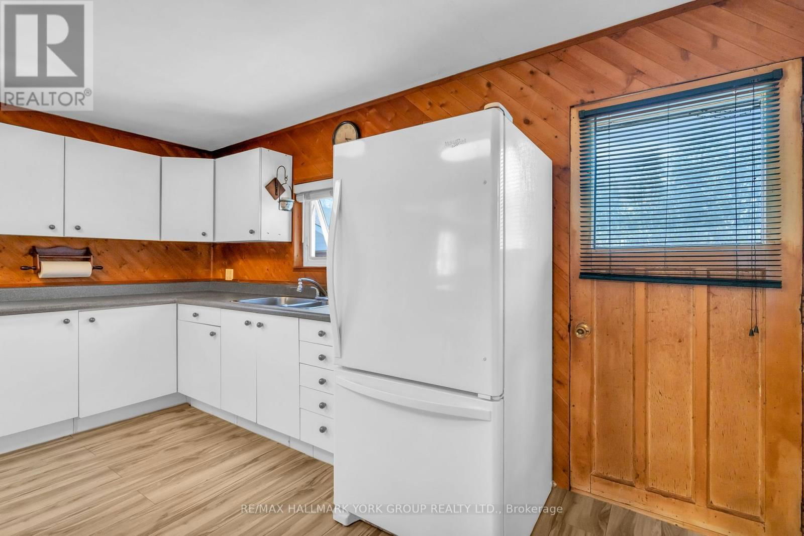 122 SUNSET BEACH ROAD Image 23