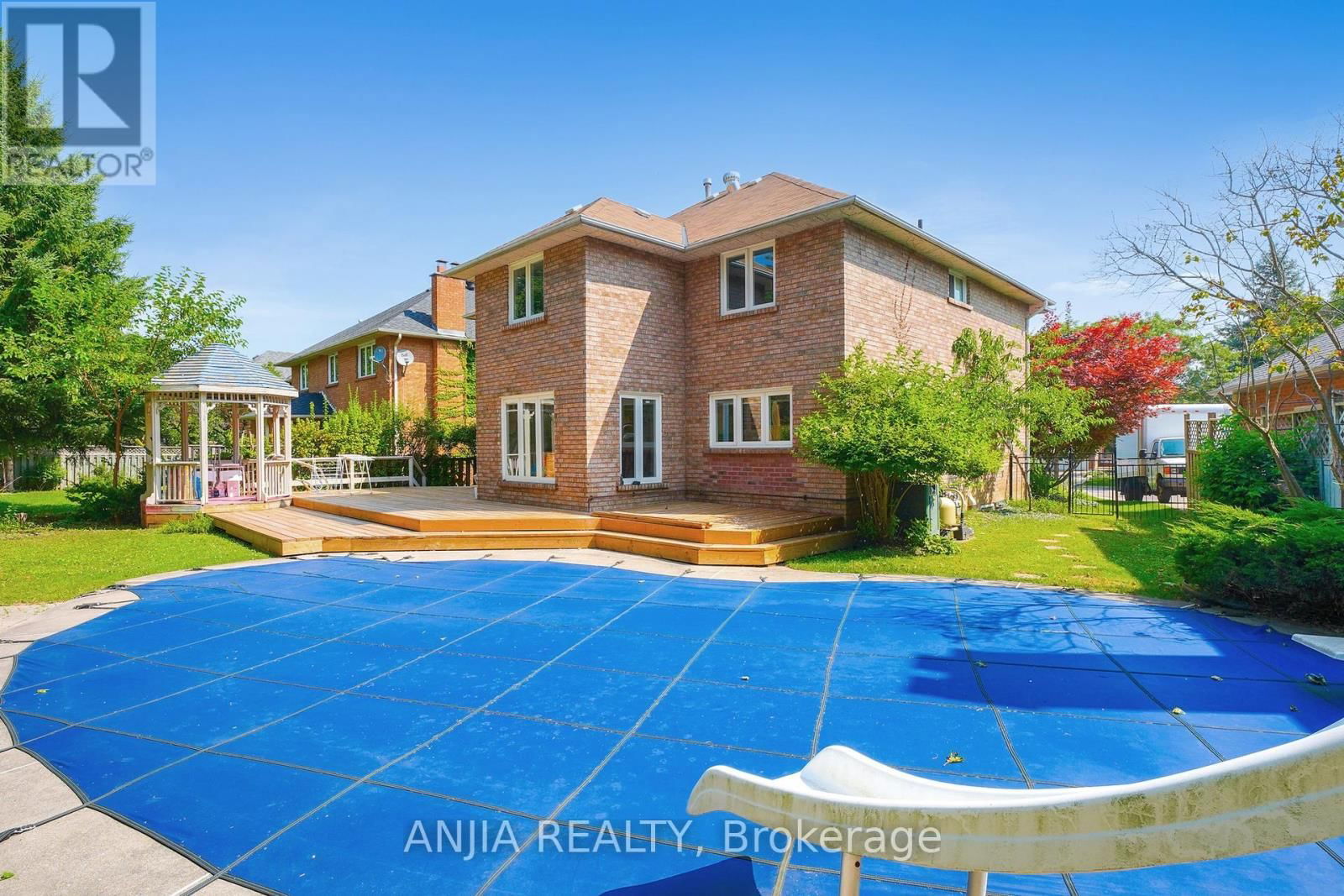 28 HOLBROOK COURT Image 34