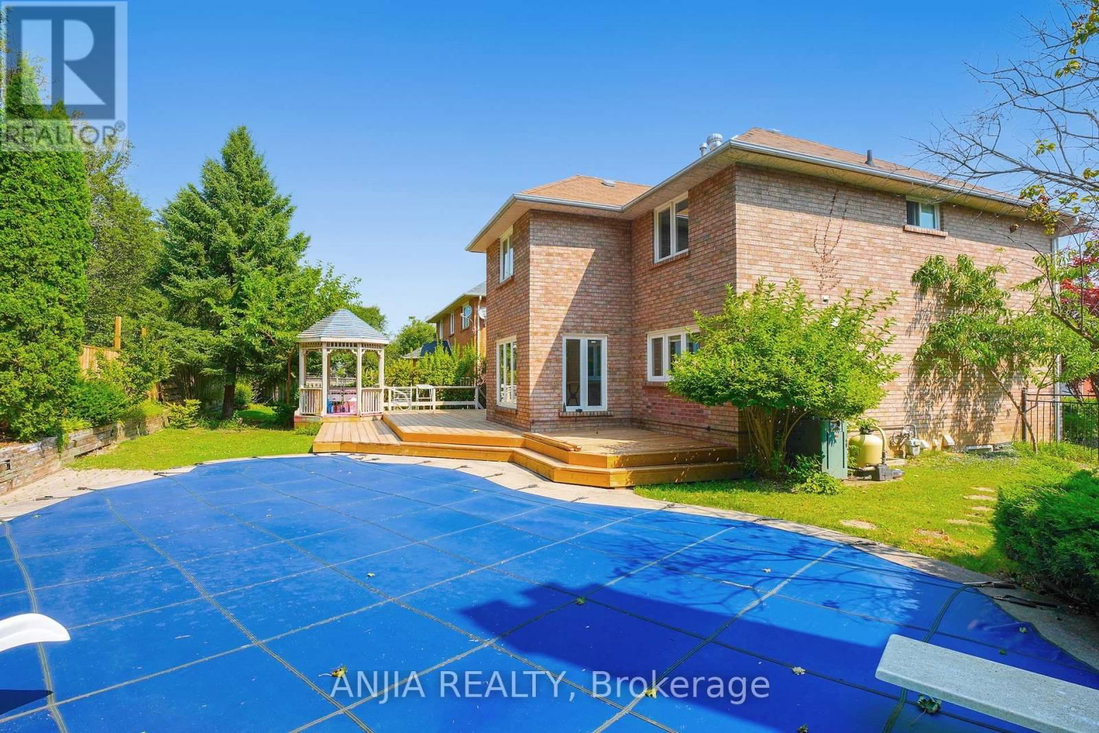 28 HOLBROOK COURT Image 38