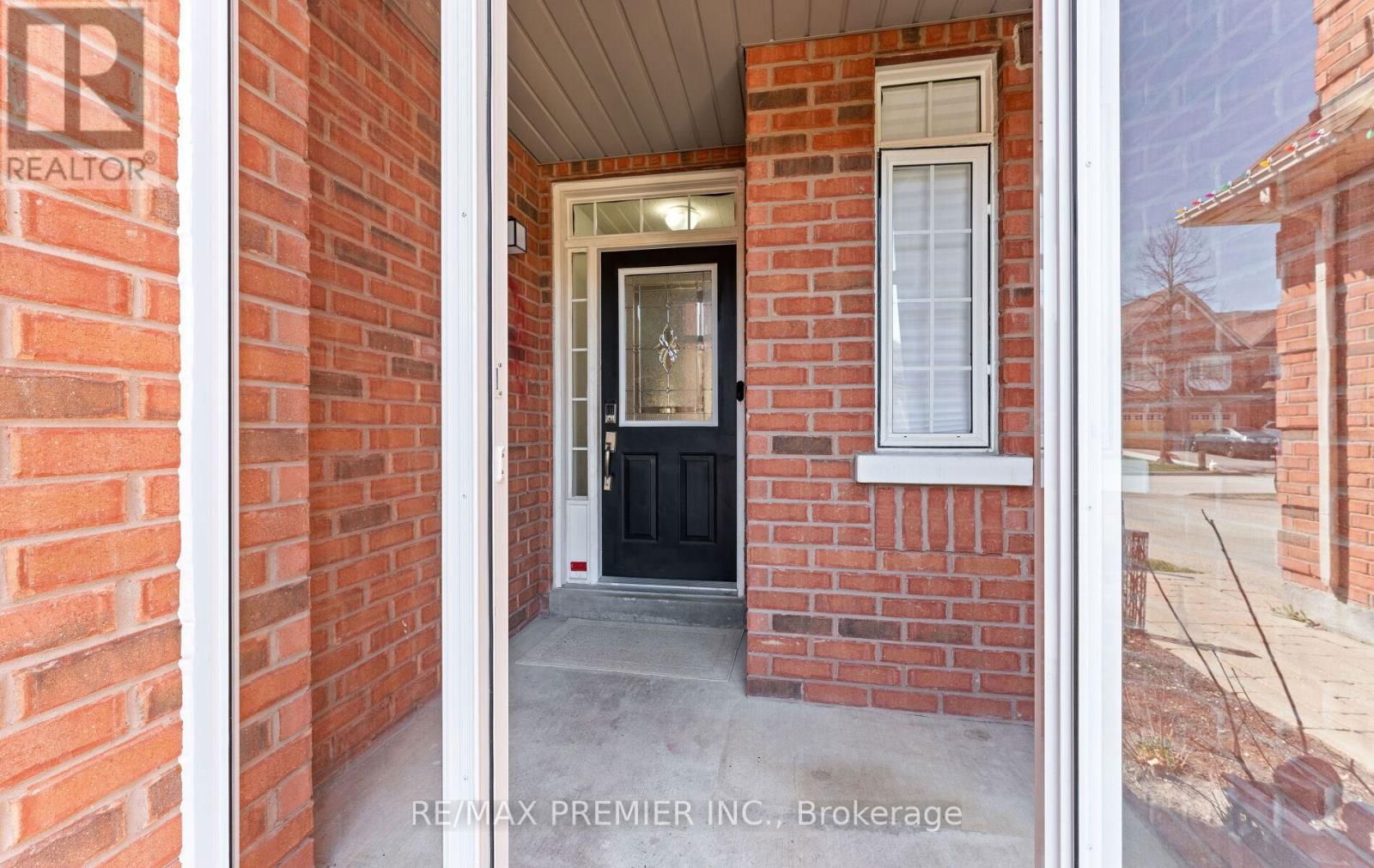 10 CORMEL STREET Image 3