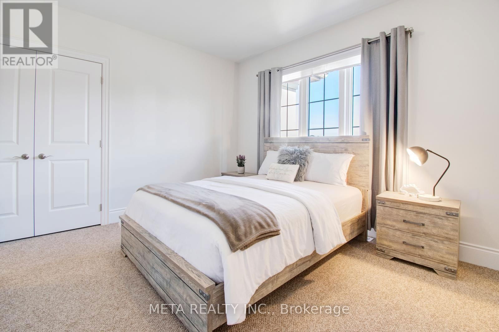 90 BROAD WAY Image 38