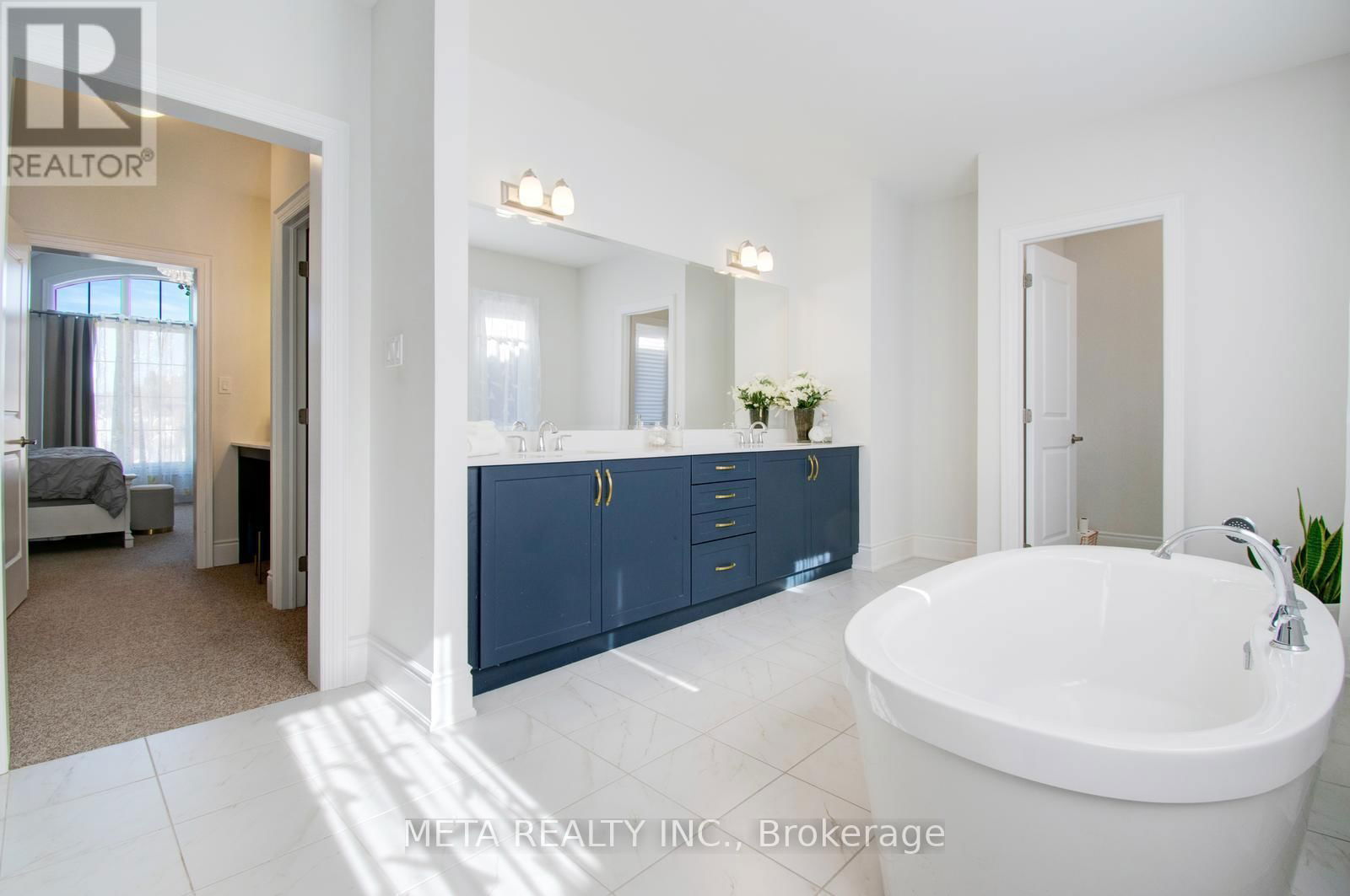 90 BROAD WAY Image 44