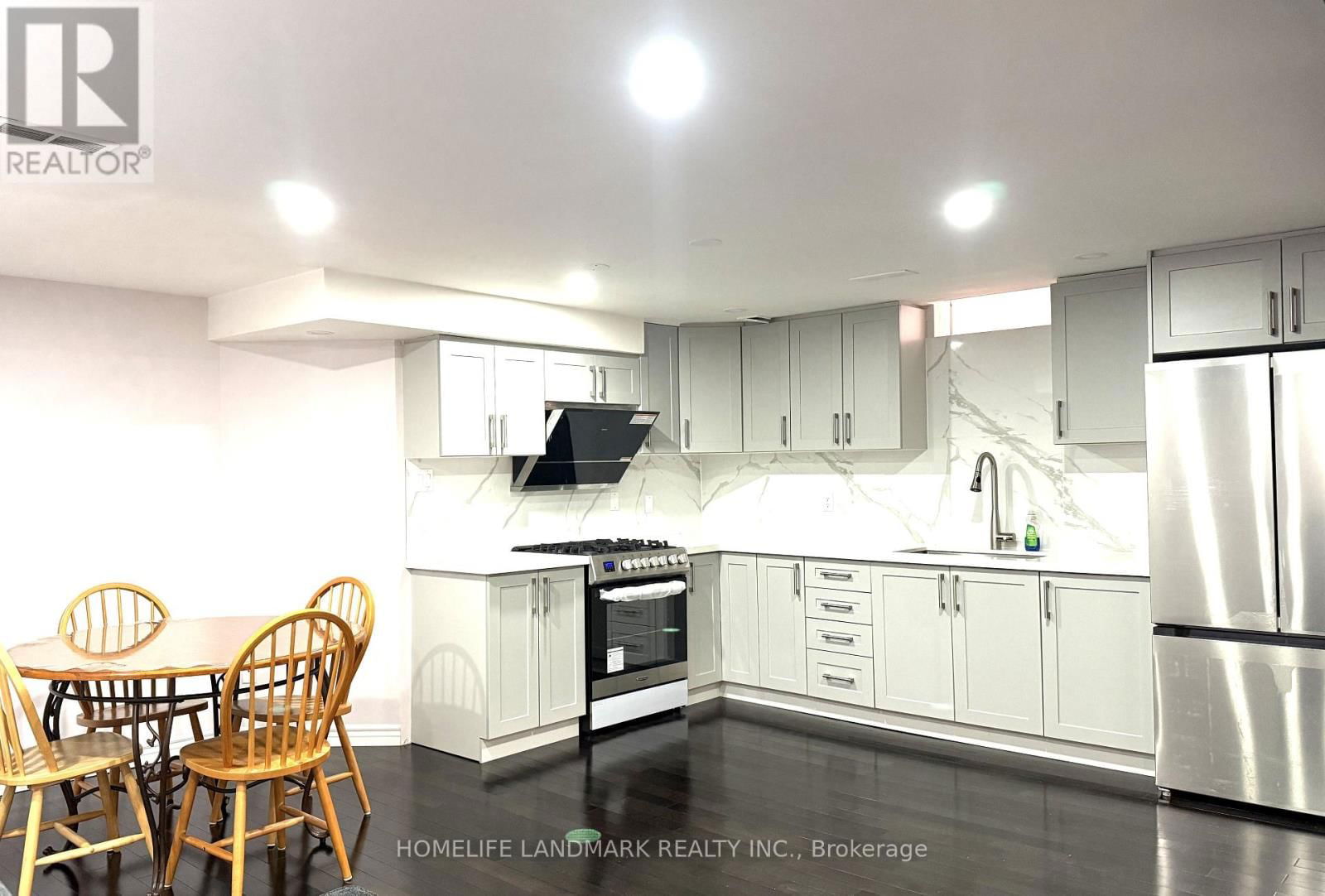 bsmt - 3 CAPRARA CRESCENT Image 4