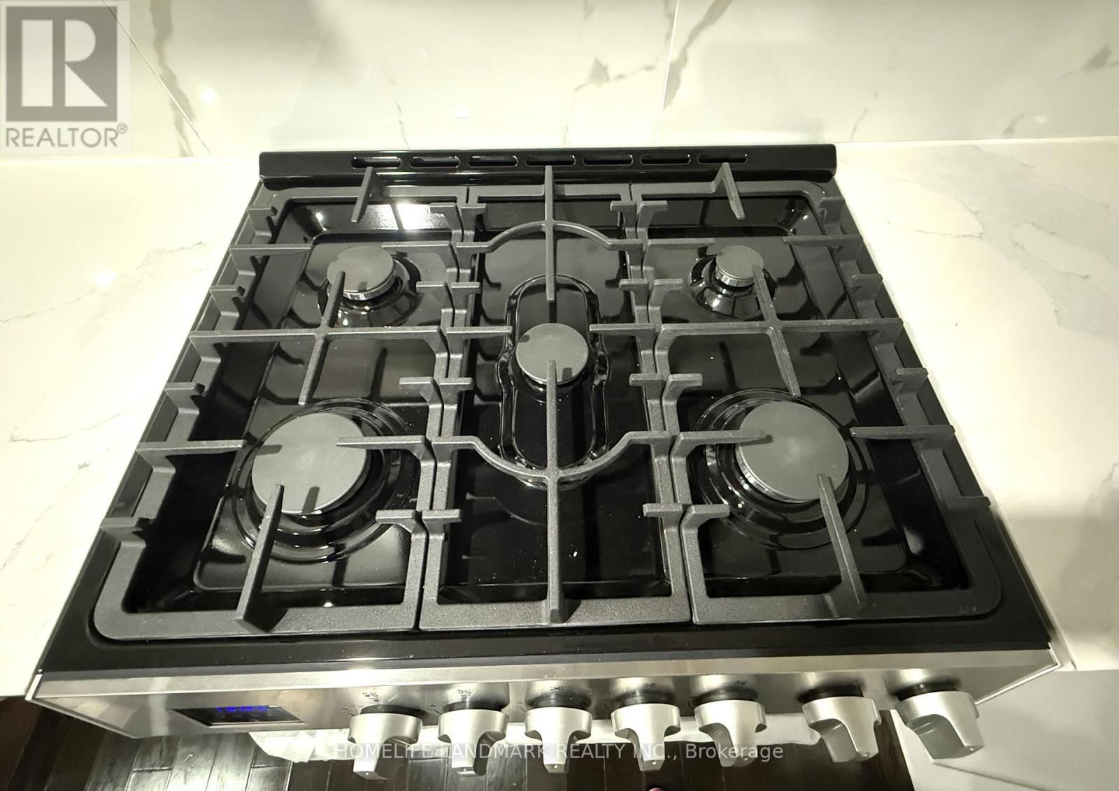 bsmt - 3 CAPRARA CRESCENT Image 8