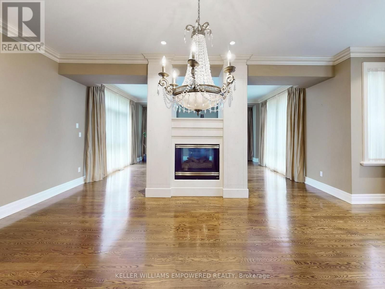 90 HUMBERVIEW DRIVE Image 12