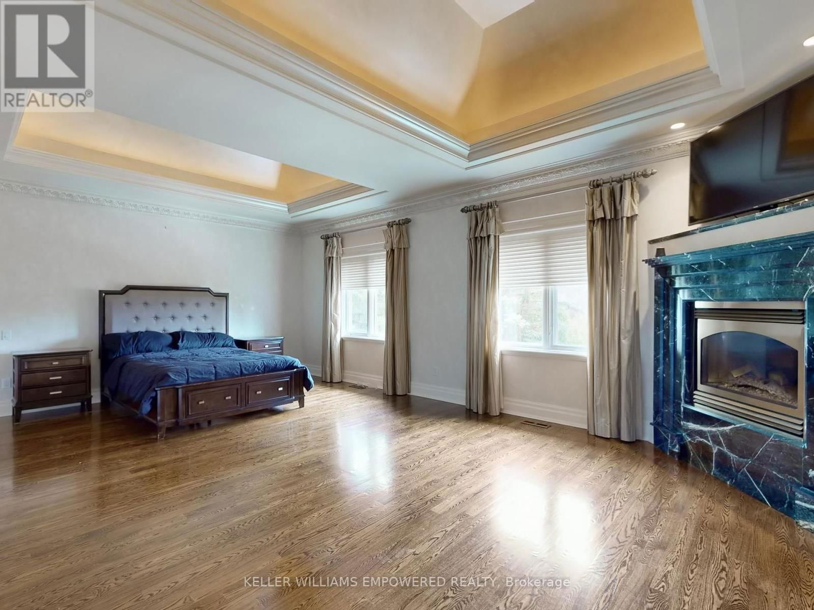 90 HUMBERVIEW DRIVE Image 28