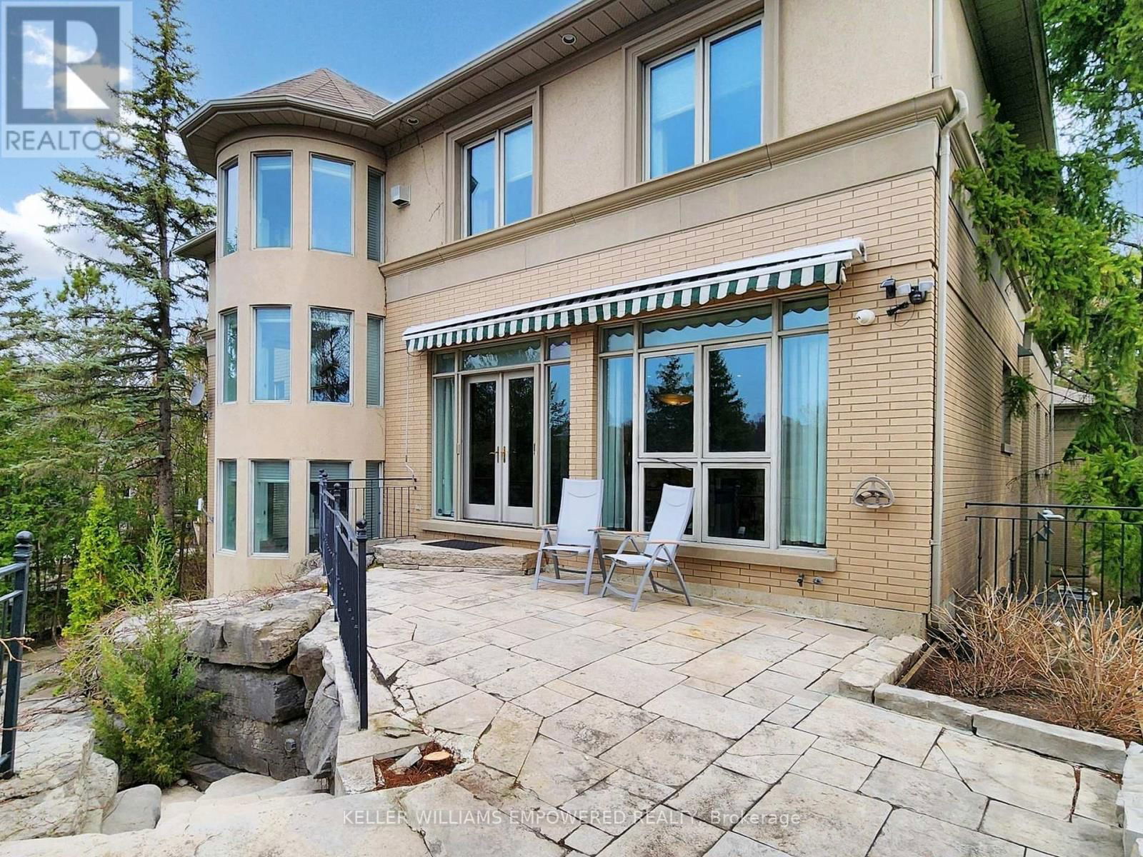 90 HUMBERVIEW DRIVE Image 9