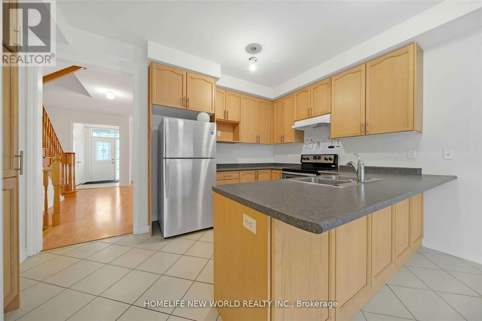 121 CHRISTIAN RITTER DRIVE Image 6
