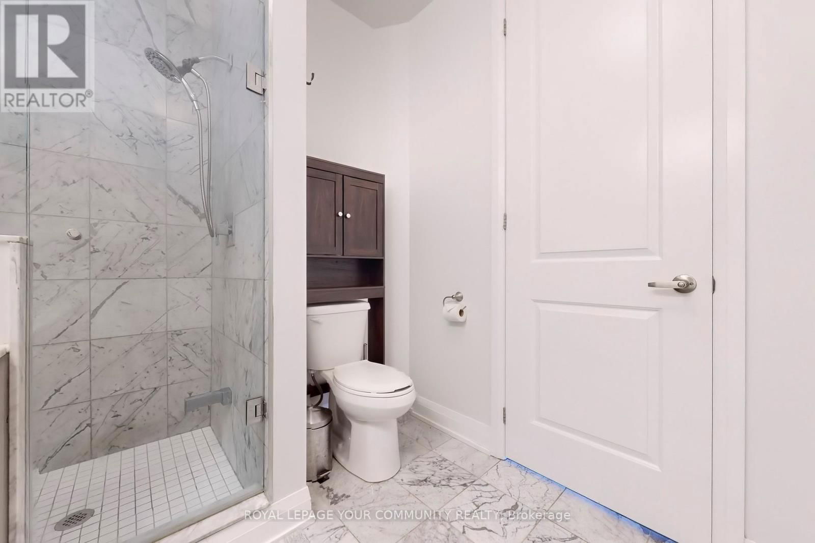 702B - 15277 YONGE STREET Image 23