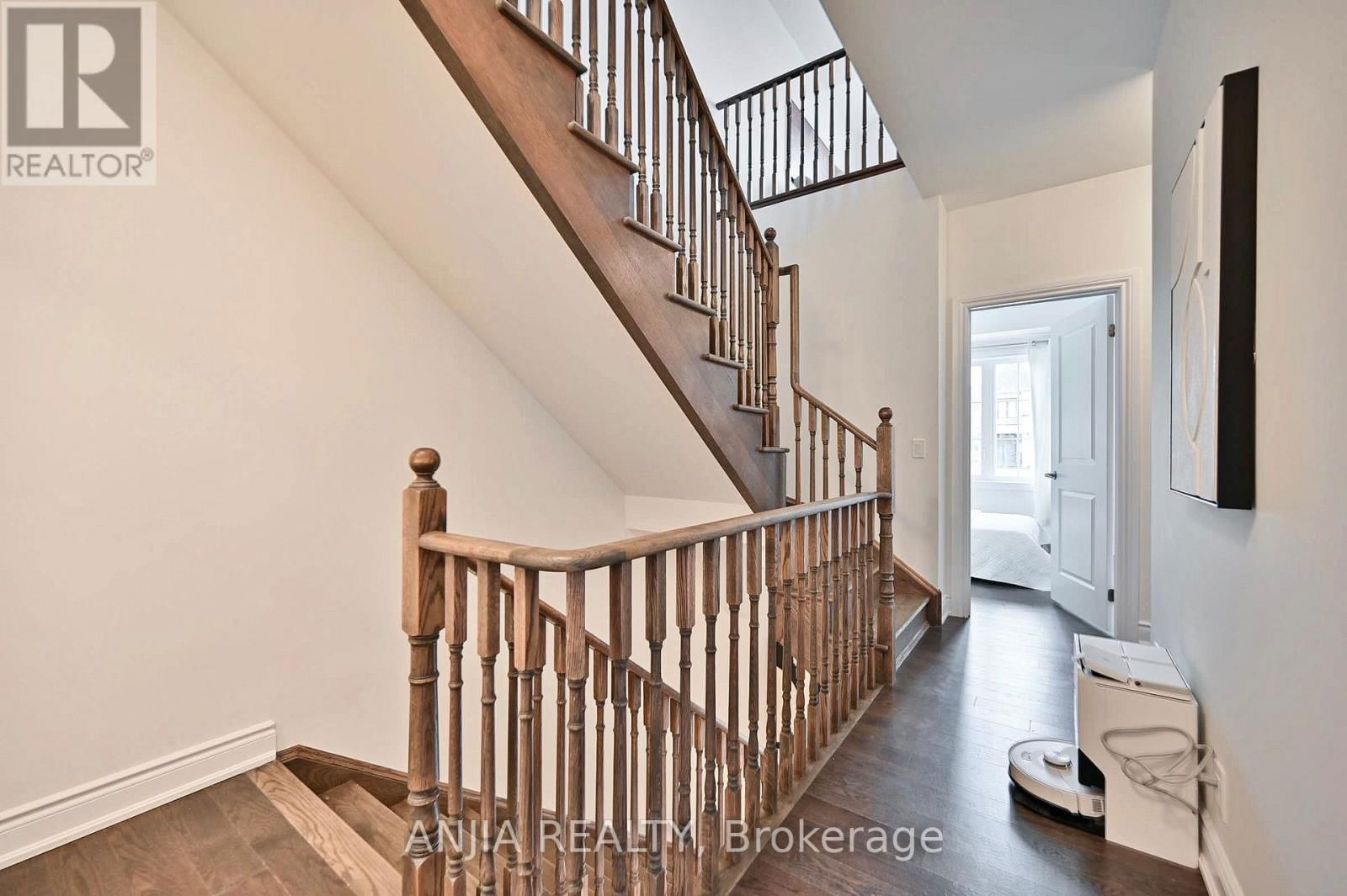19 YORK DOWNS BOULEVARD Image 20