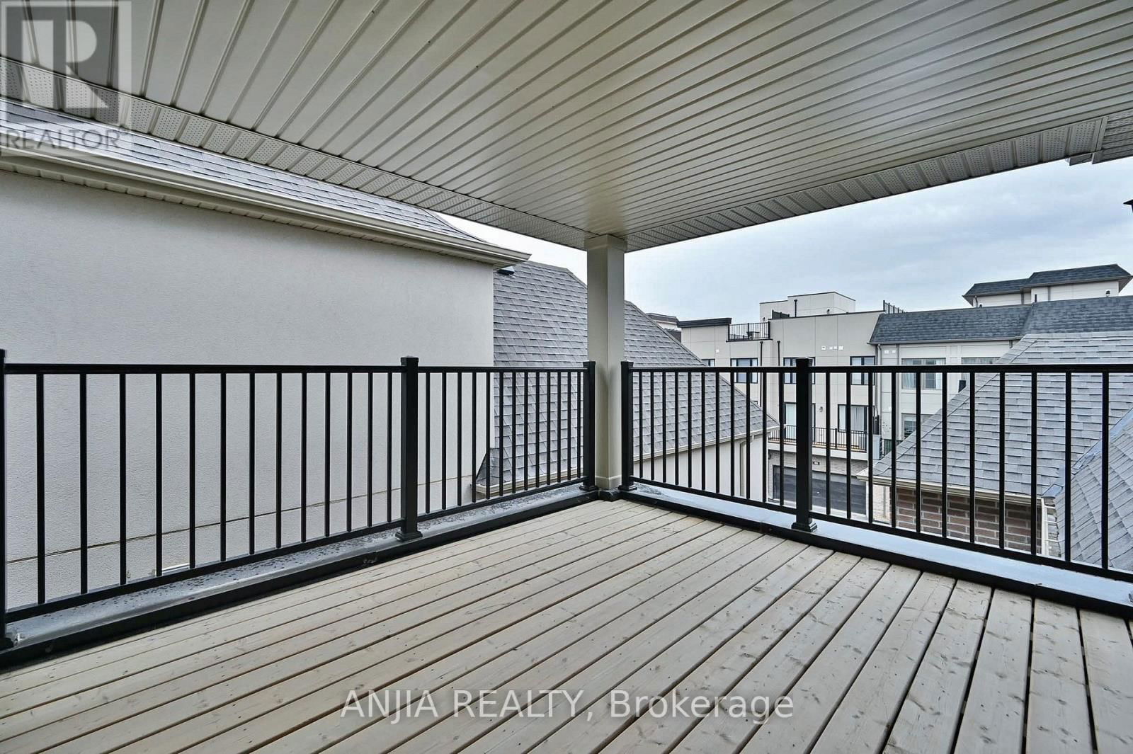 19 YORK DOWNS BOULEVARD Image 42