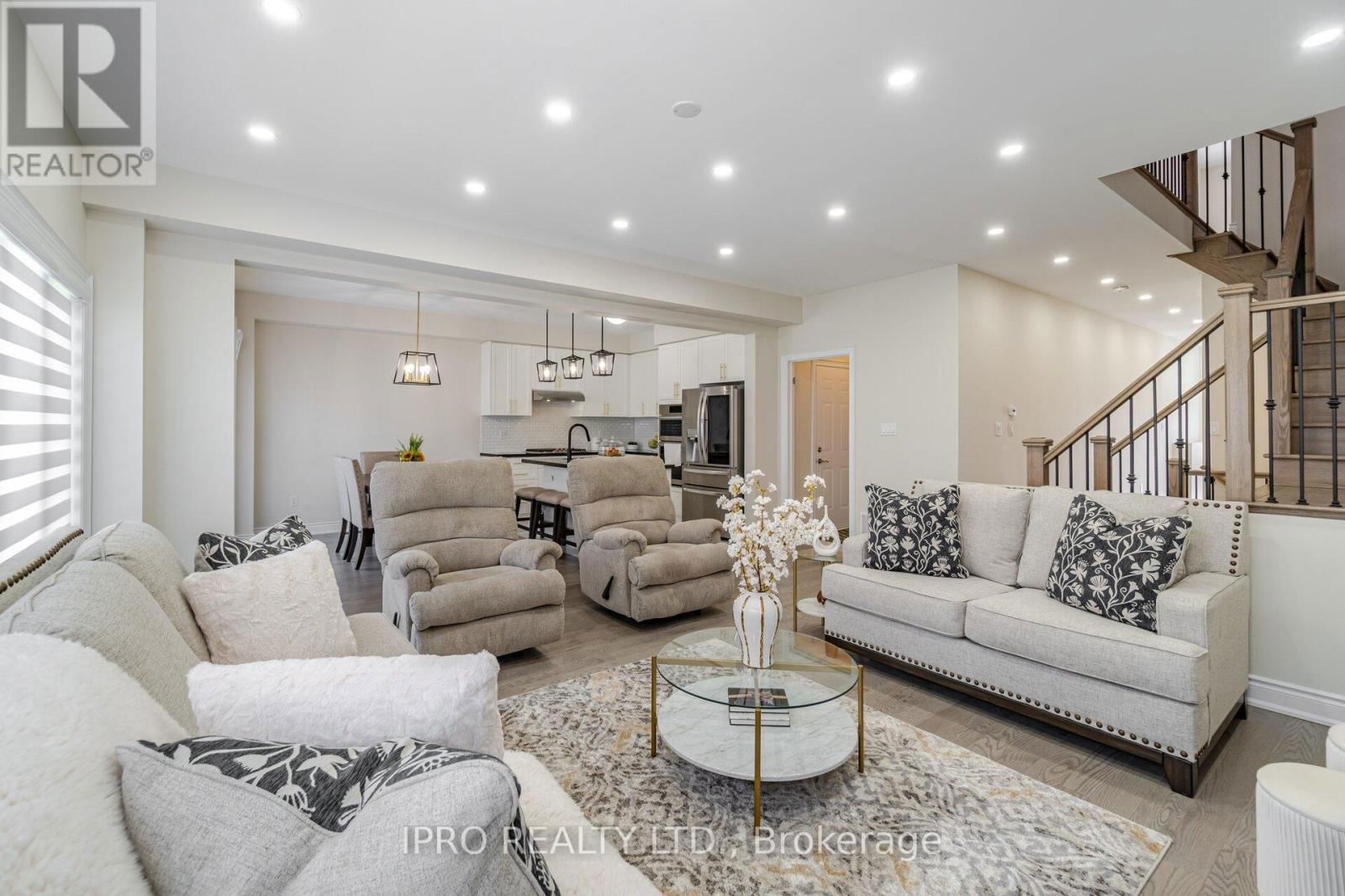 95 KENNEDY BOULEVARD Image 11