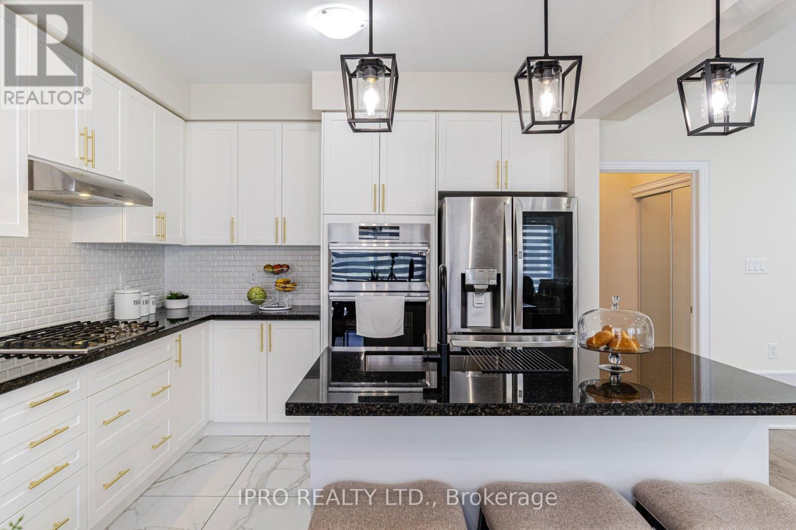 95 KENNEDY BOULEVARD Image 14