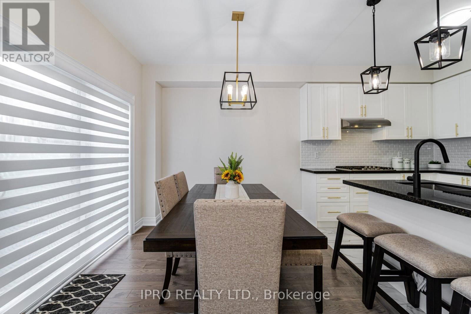 95 KENNEDY BOULEVARD Image 19