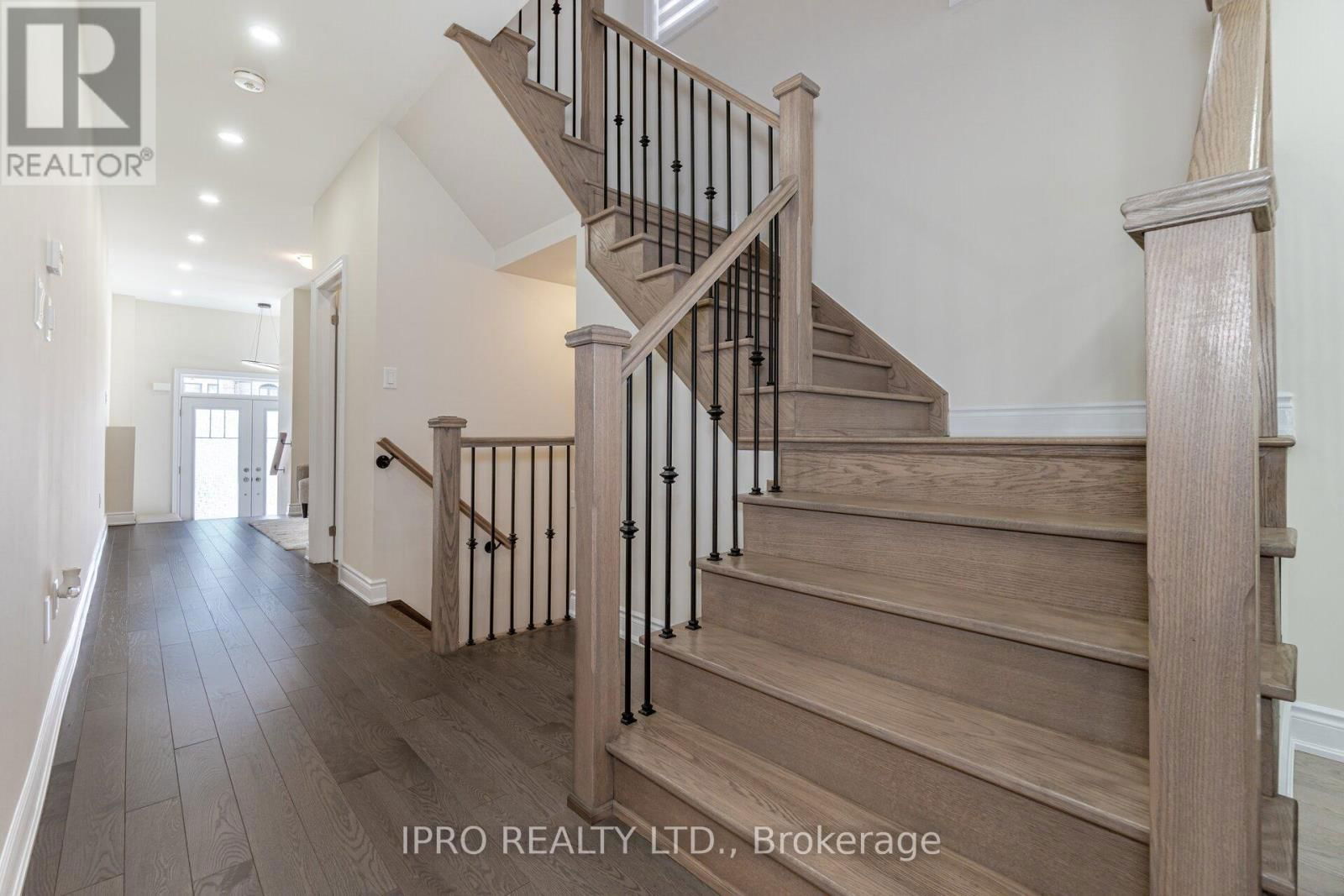 95 KENNEDY BOULEVARD Image 22