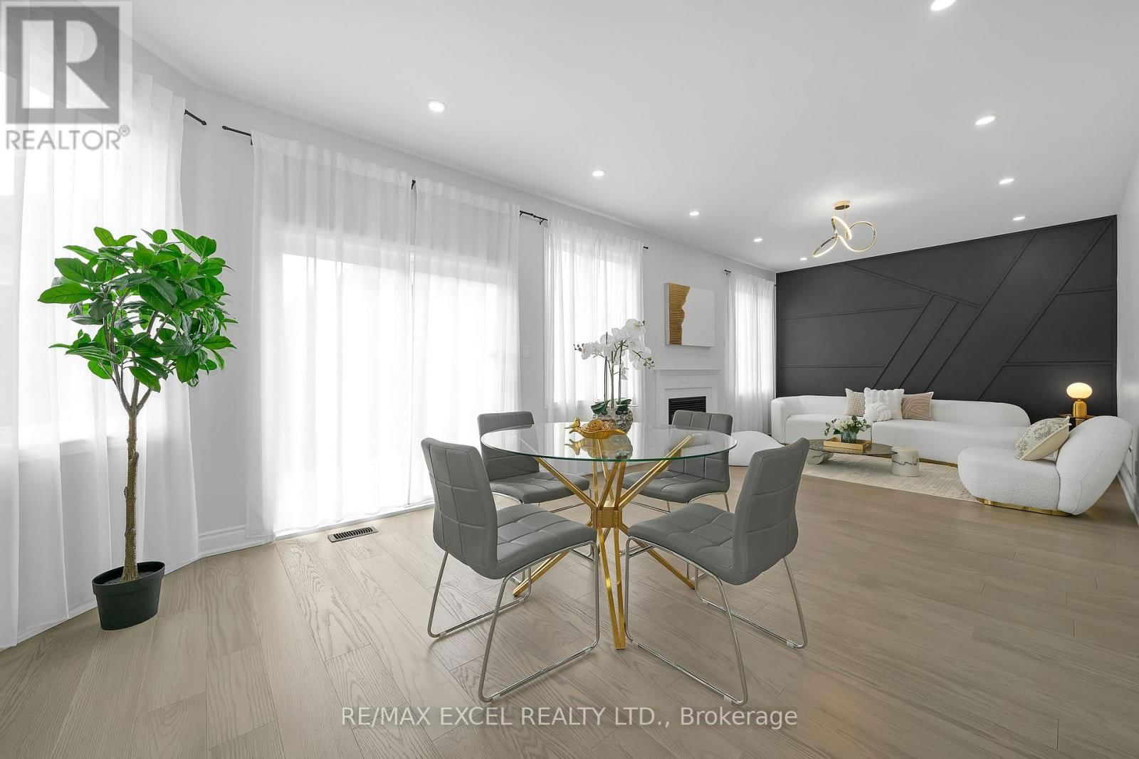 15 HAWKSBURY ROAD Image 18