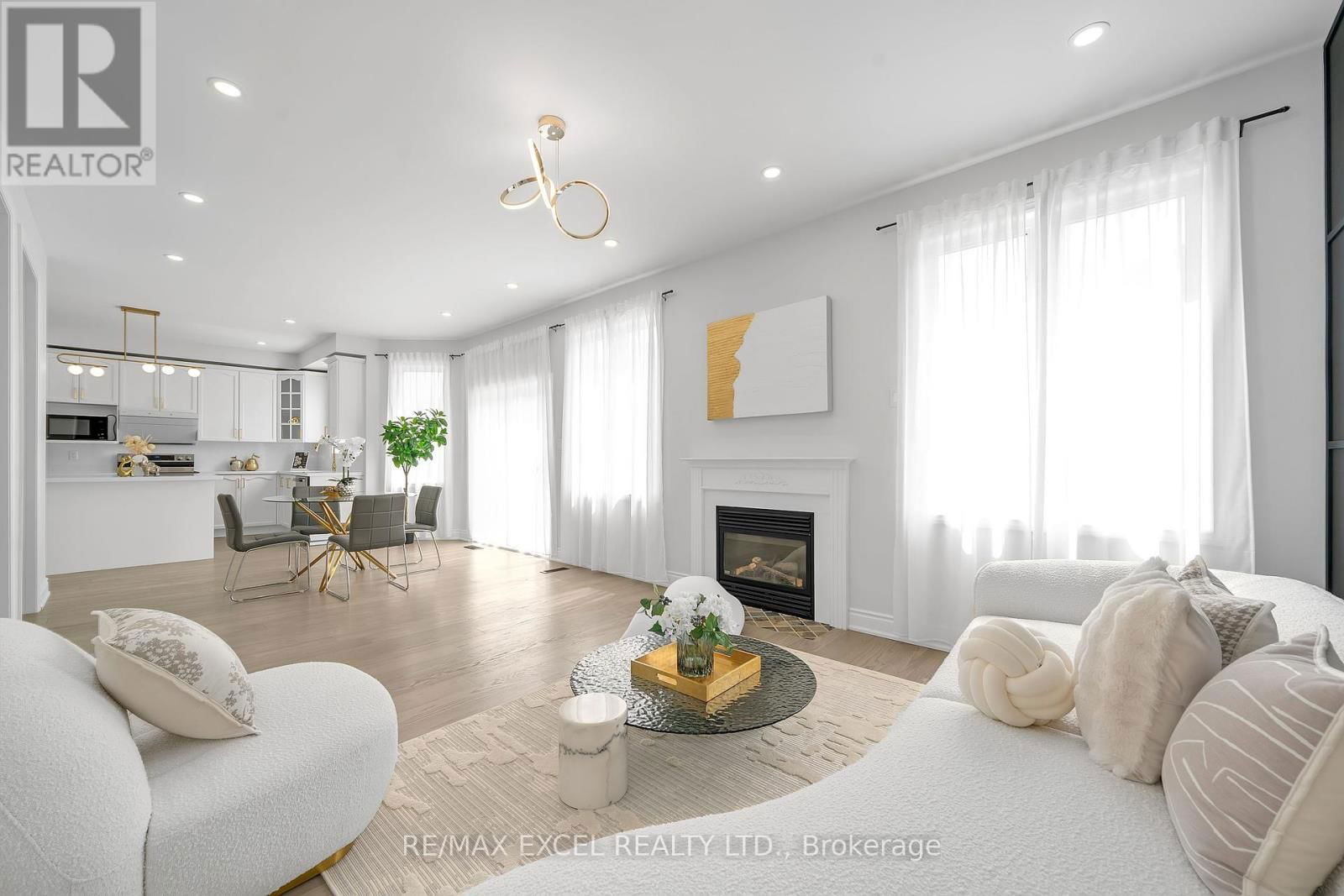 15 HAWKSBURY ROAD Image 20