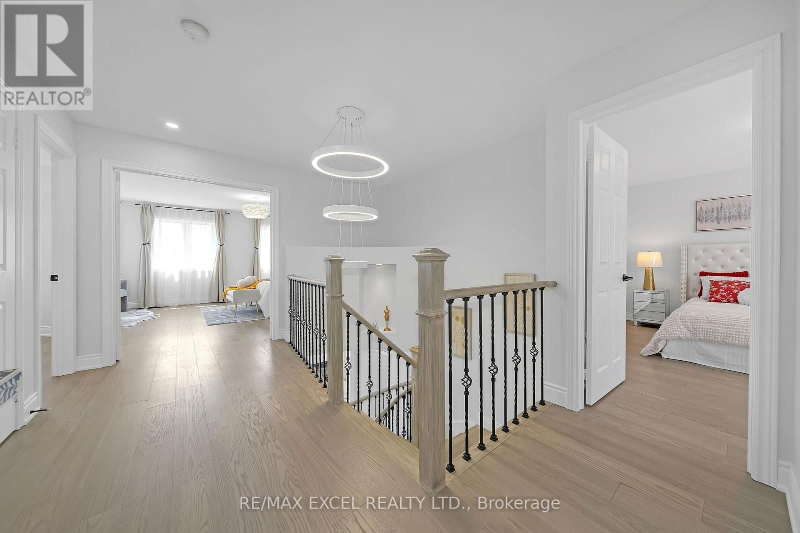 15 HAWKSBURY ROAD Image 28