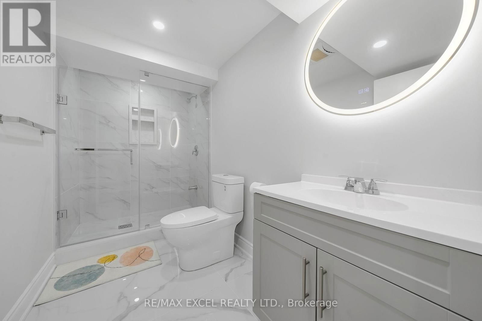 15 HAWKSBURY ROAD Image 44